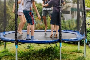 10 safety measures to set up a trampoline